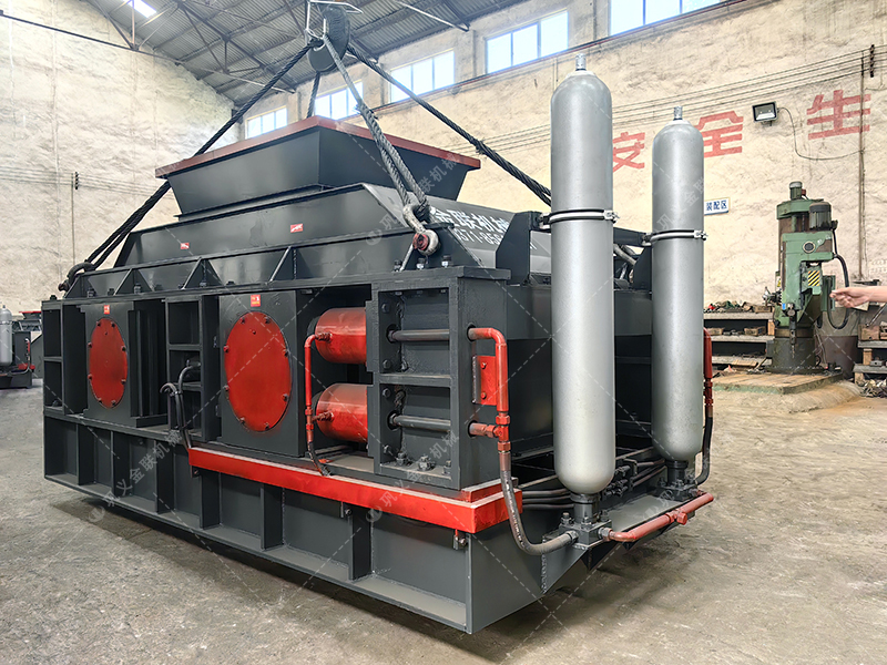 2025 年制砂設(shè)備新趨勢：全自動液壓對輥制砂機(jī)為何成行業(yè)優(yōu)選？